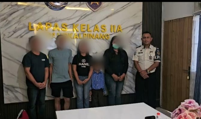 Linda menegaskan bahwa narasi pembohong yang beredar luas di masyarakat
